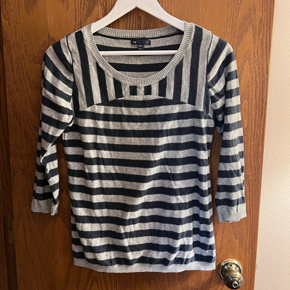GAP Navy & Gray Striped Sweater